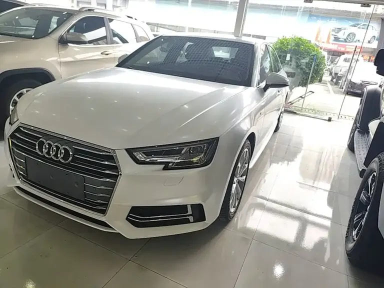 Audi A4 L 30 Anniversary 40 TFSI Fashion