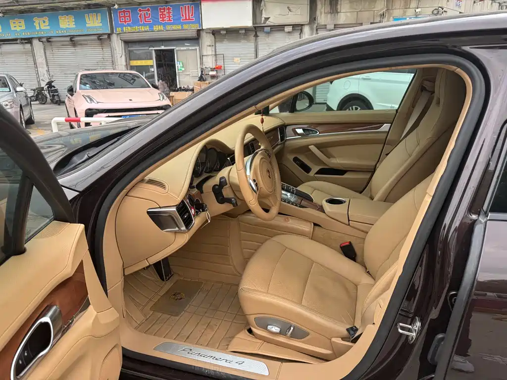 Panamera Panamera 4 3.6 L