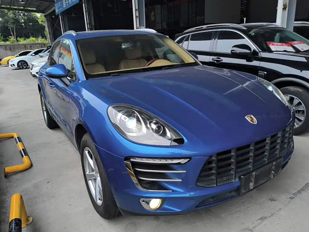Macan Macan 2.0 T