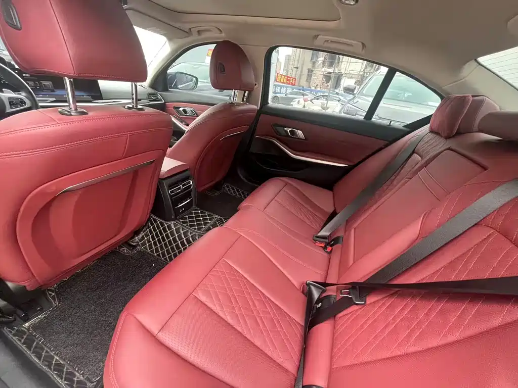 BMW 3 Series 320 Li M Sport Package