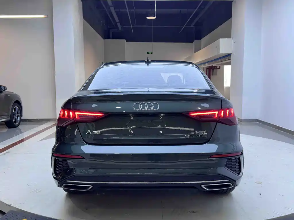 Audi A3 Facelift A3 L Limousine 35 TFSI Fashion Sport