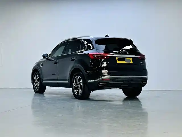 Hongqi HS5 2.0 T Connected Flagship Enjoyment