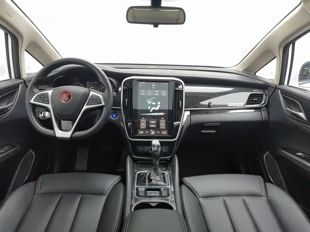 Song MAX 1.5 T Auto Connected Elite 7-seat