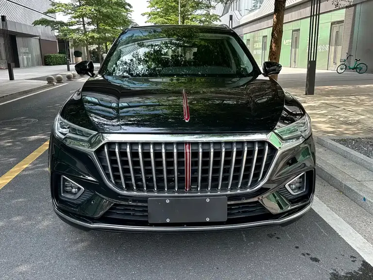 Hongqi HS5 2.0 T Connected Flagship Enjoyment