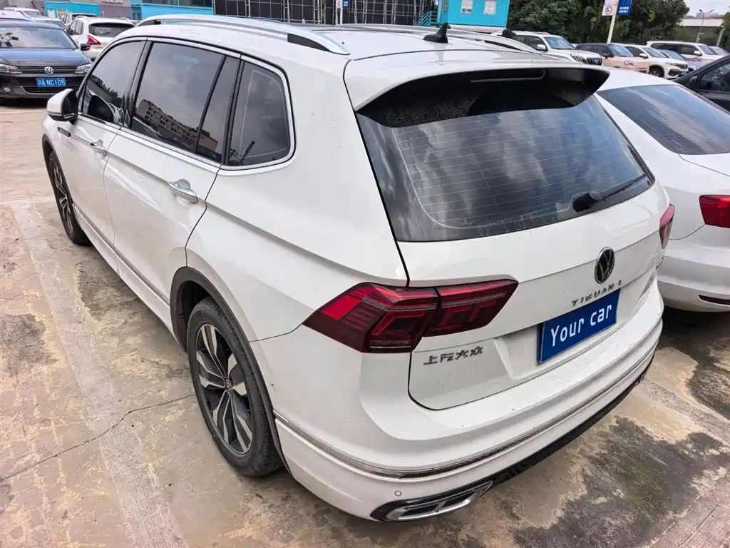 Tiguan L 330 TSI Auto 2 WD R-Line Premium