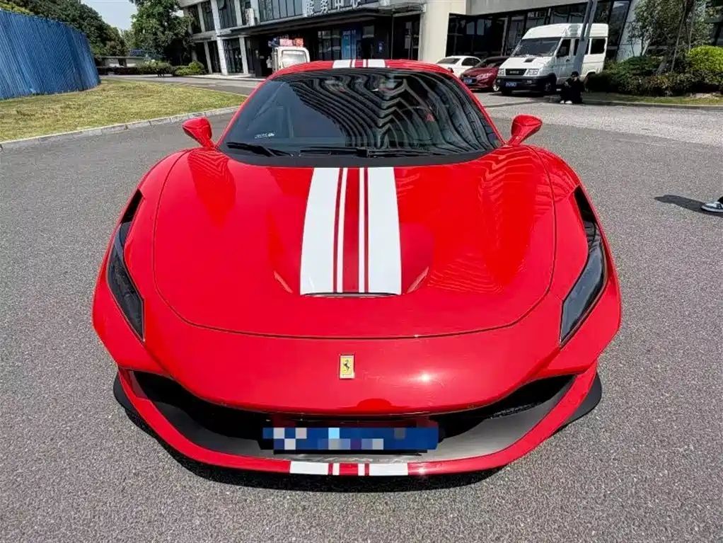 Ferrari F8 Tributo 3.9 T V8