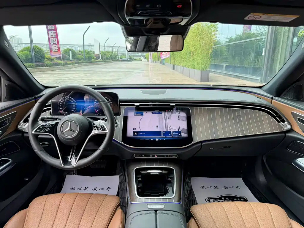 Mercedes-Benz E-Class E 300 L Fashion