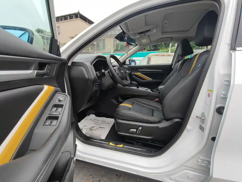 Haval F7 x 1.5 T 2 WD Ultimate Smart Trendy