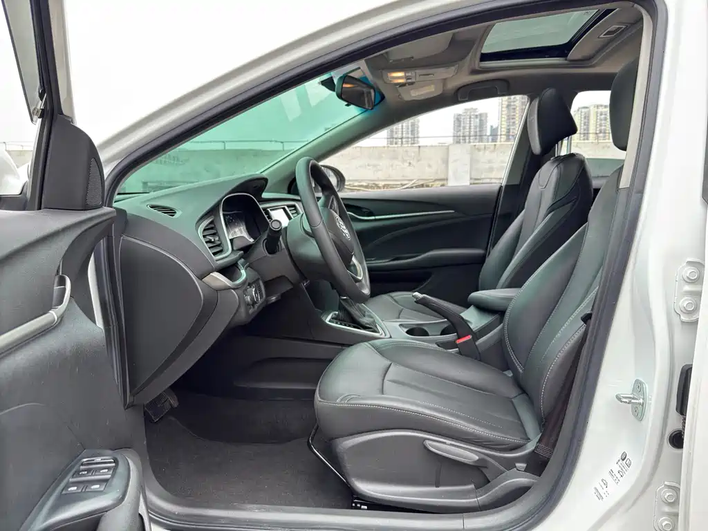 Excelle GT Facelift Exemplary 1.5 L Auto Elite