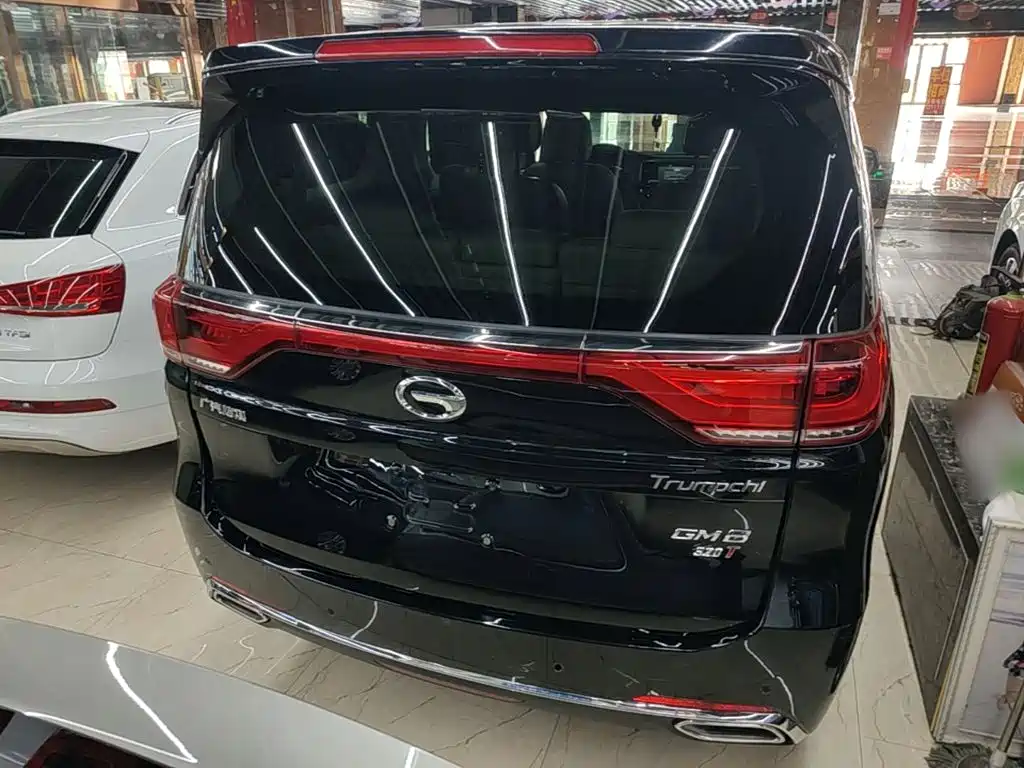 GAC Trumpchi M8 320 T Distinguished