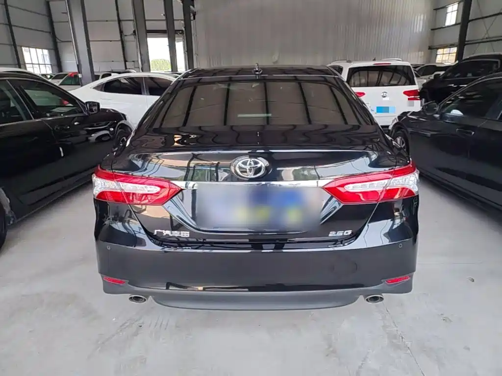 Camry 2.5 G Luxury