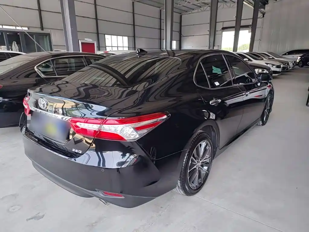 Camry 2.5 G Luxury