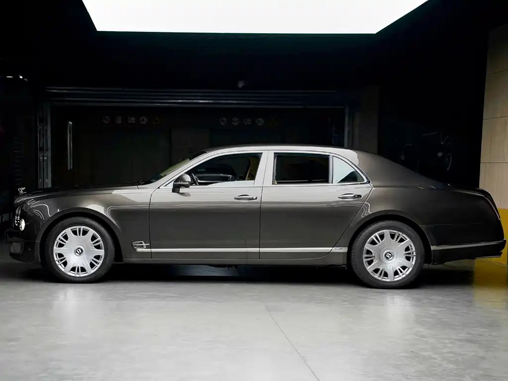 Mulsanne 6.8 T Luxury