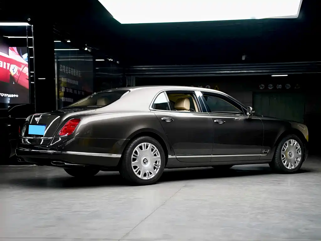 Mulsanne 6.8 T Luxury