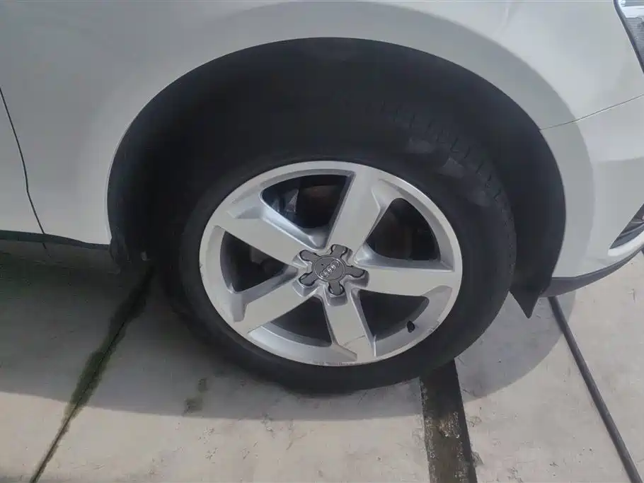 Audi Q5 Plus 40 TFSI Progressive