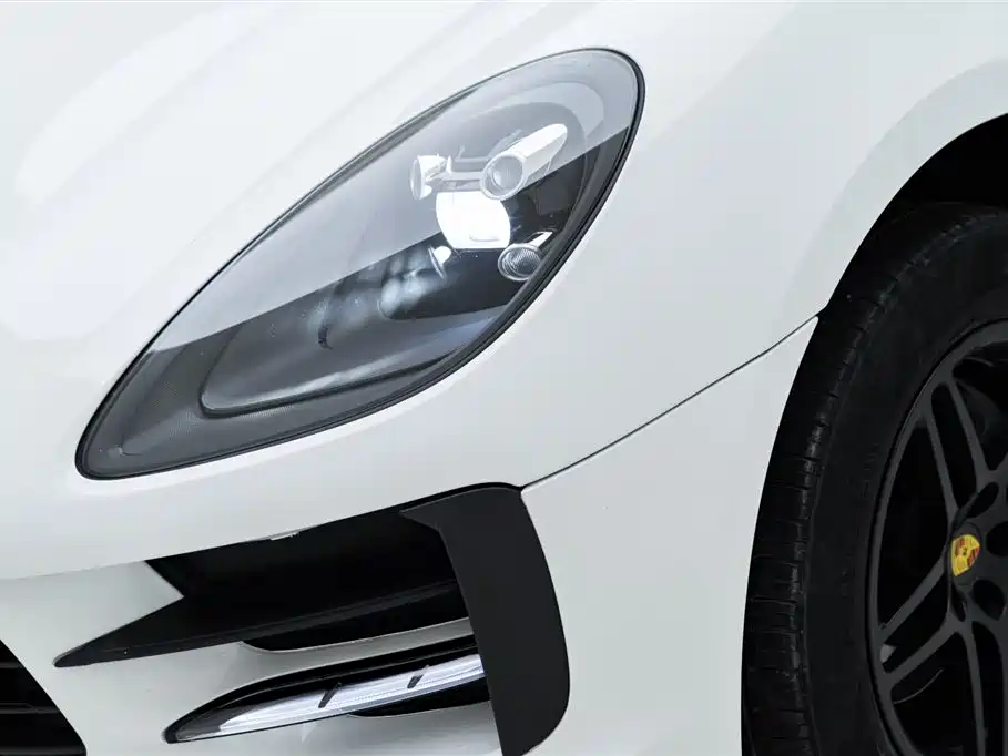 Macan Macan 2.0 T