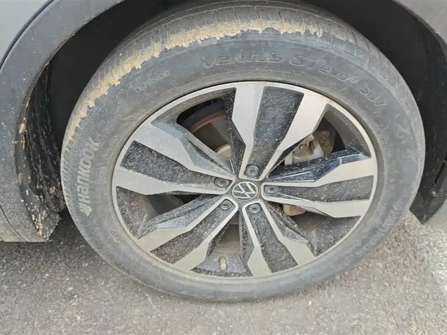 Tiguan L 330 TSI Auto 2 WD R-Line Flagship