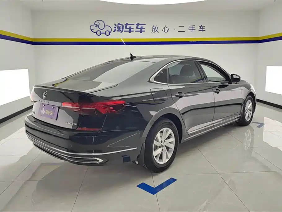 Passat Facelift 280 TSI Business CN-VI