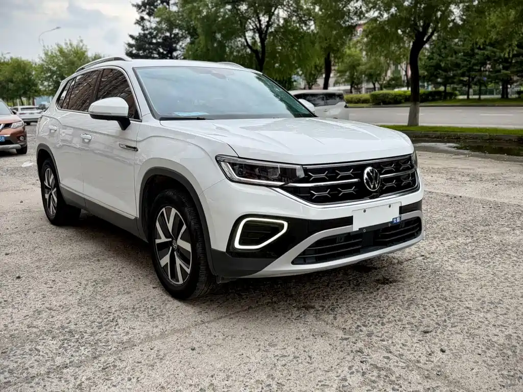 Tayron 280 TSI 2 WD Luxury Plus Advanced