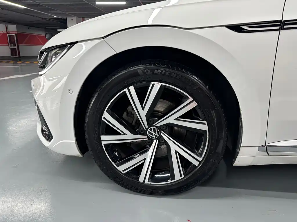 VW CC 380 TSI Dazzling