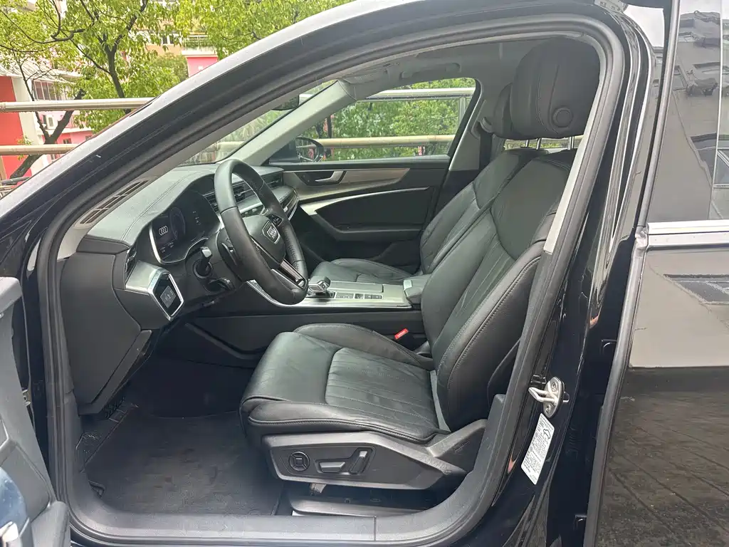 Audi A6 L 45 TFSI quattro Select Elegant