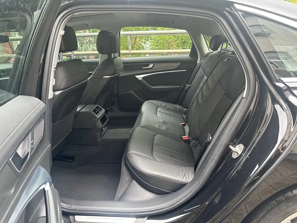 Audi A6 L 45 TFSI quattro Select Elegant