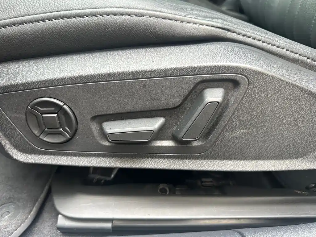 Audi A6 L 45 TFSI quattro Select Elegant