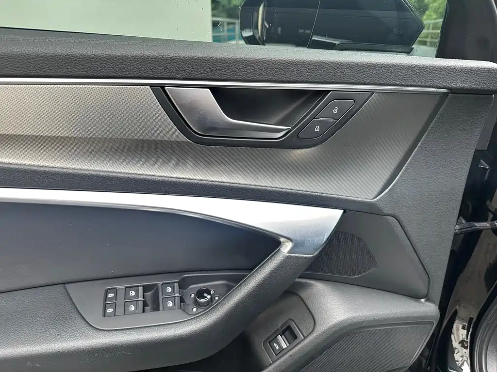 Audi A6 L 45 TFSI quattro Select Elegant