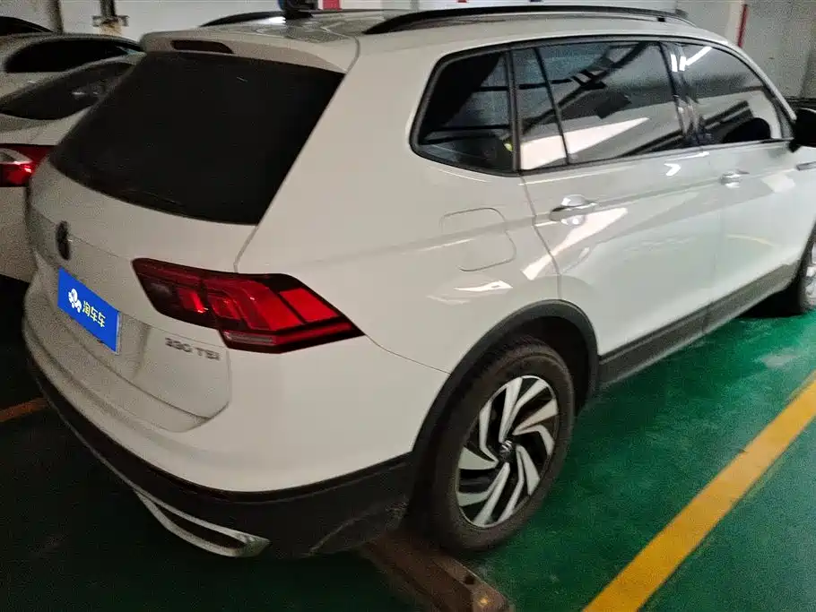 Tiguan L 330 TSI Auto 2 WD Comfort Enjoyment