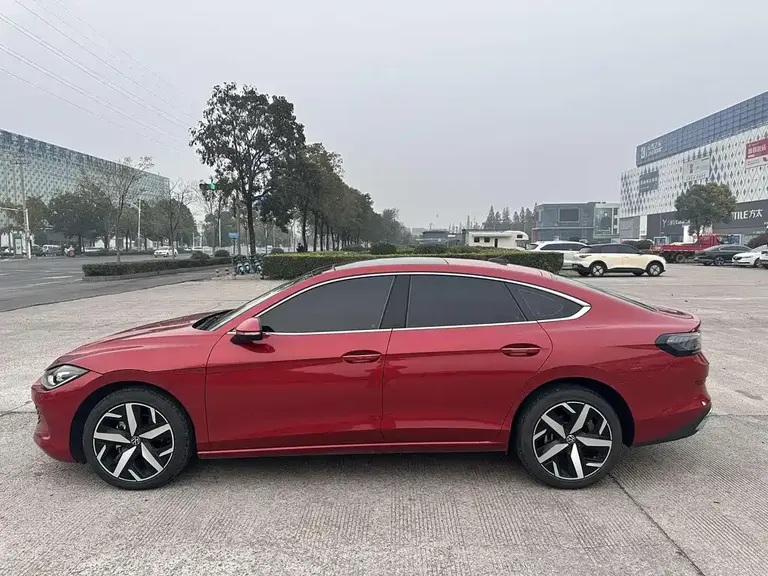 Volkswagen Lamando Lamando L 280 TSI DSG Spicy Cool