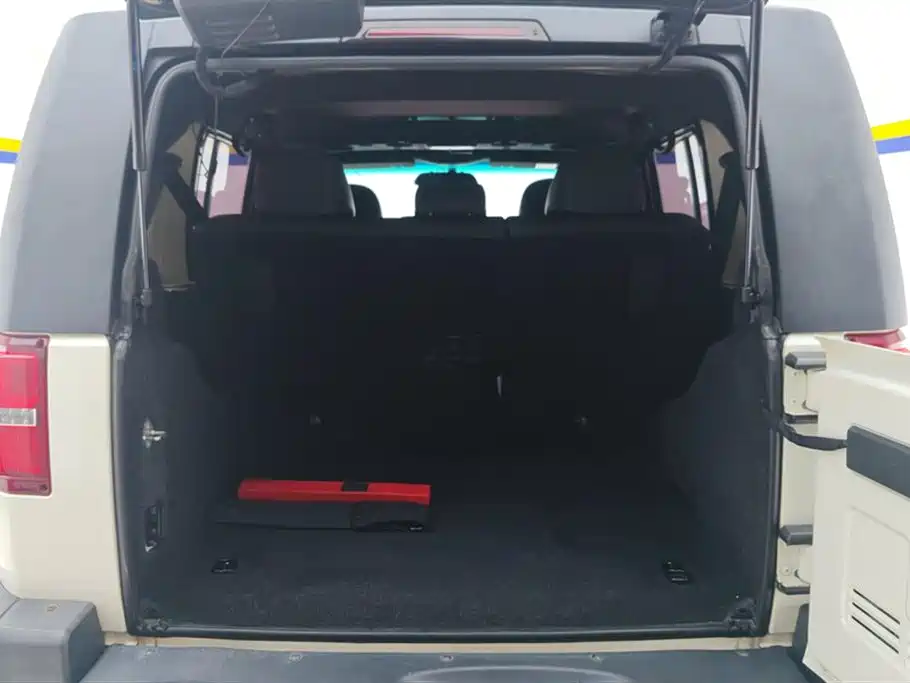BAIC BJ40 40 L 2.3 T Auto 4 WD Premium