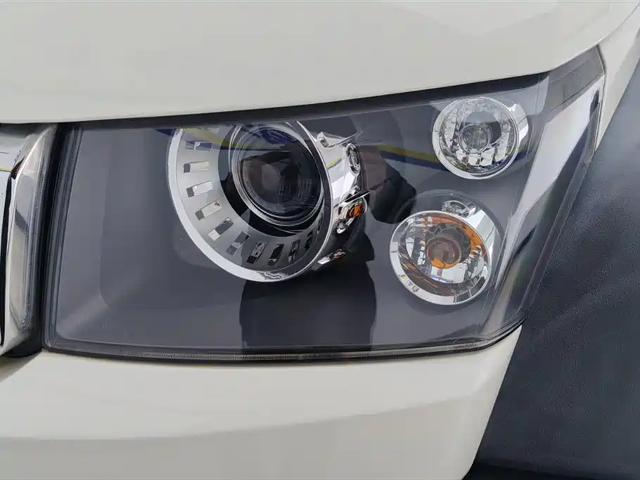 BAIC BJ40 40 L 2.3 T Auto 4 WD Premium