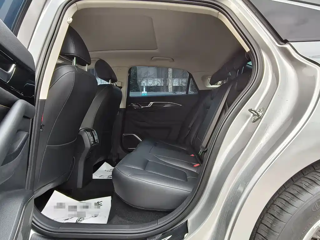 Besturn B70 3 rd Gen 1.5 T Auto Joy 70 Anniversary