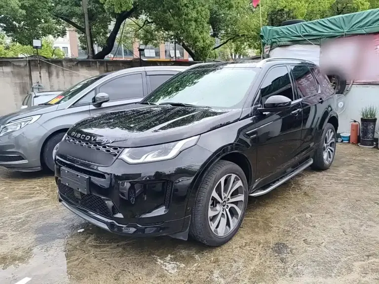 Land Rover Discovery Sport NEV P300 e Performance Tech