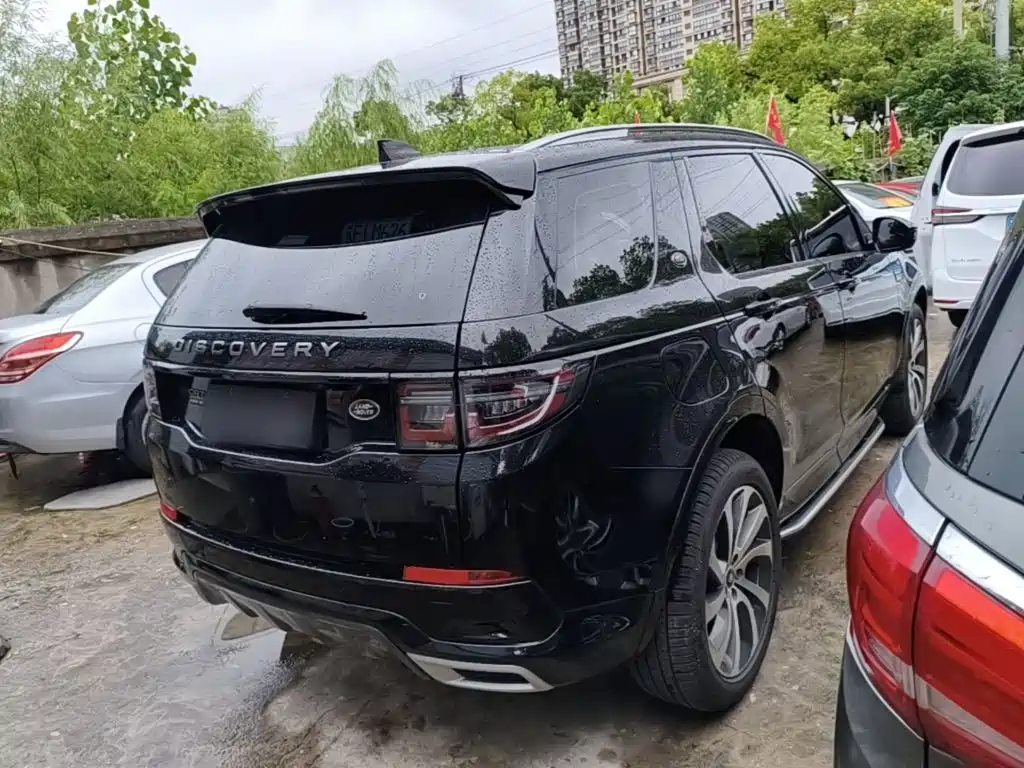 Discovery Sport NEV P300 e Performance Tech