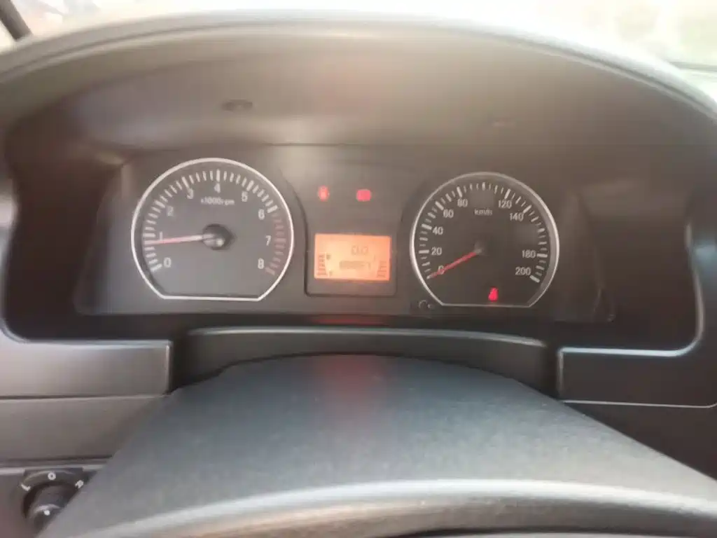Lingzhi M3 L 1.6 L 7-seat Luxury