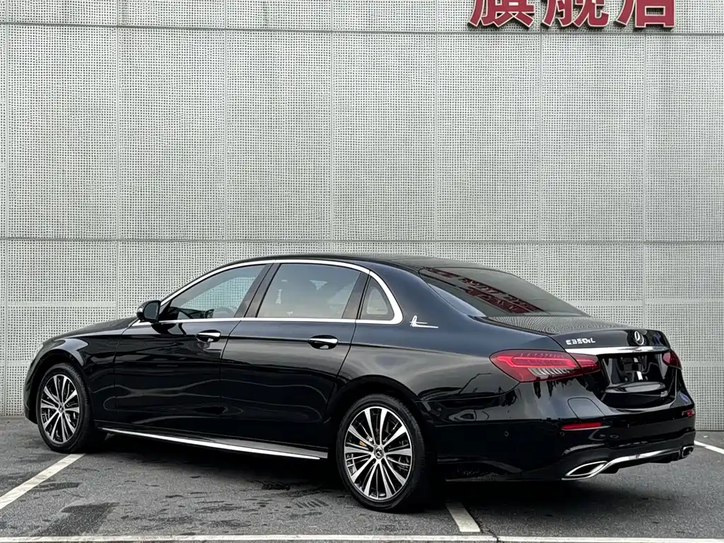 Mercedes-Benz E-Class NEV E 350 e L PHEV Sport Sedan