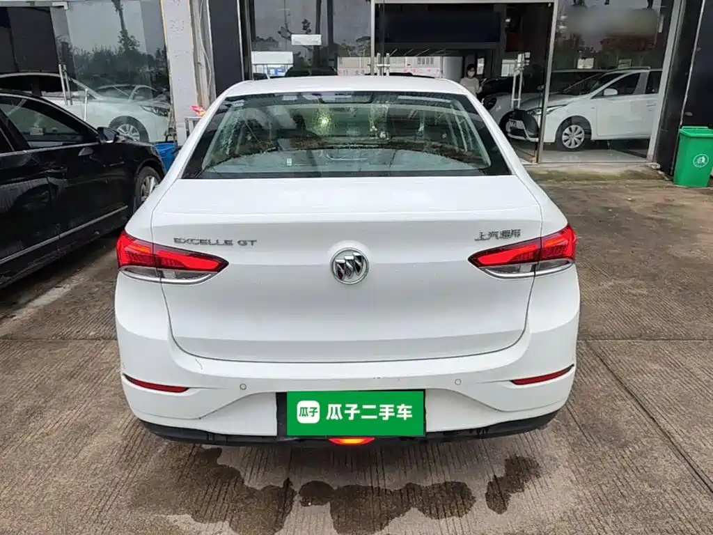 Excelle GT Facelift Exemplary 1.5 L Auto Elite