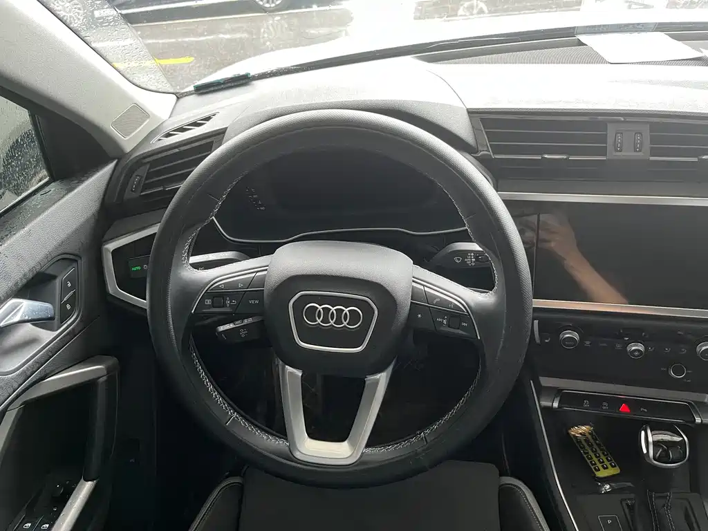 Audi Q3 35 TFSI Progressive Dynamic