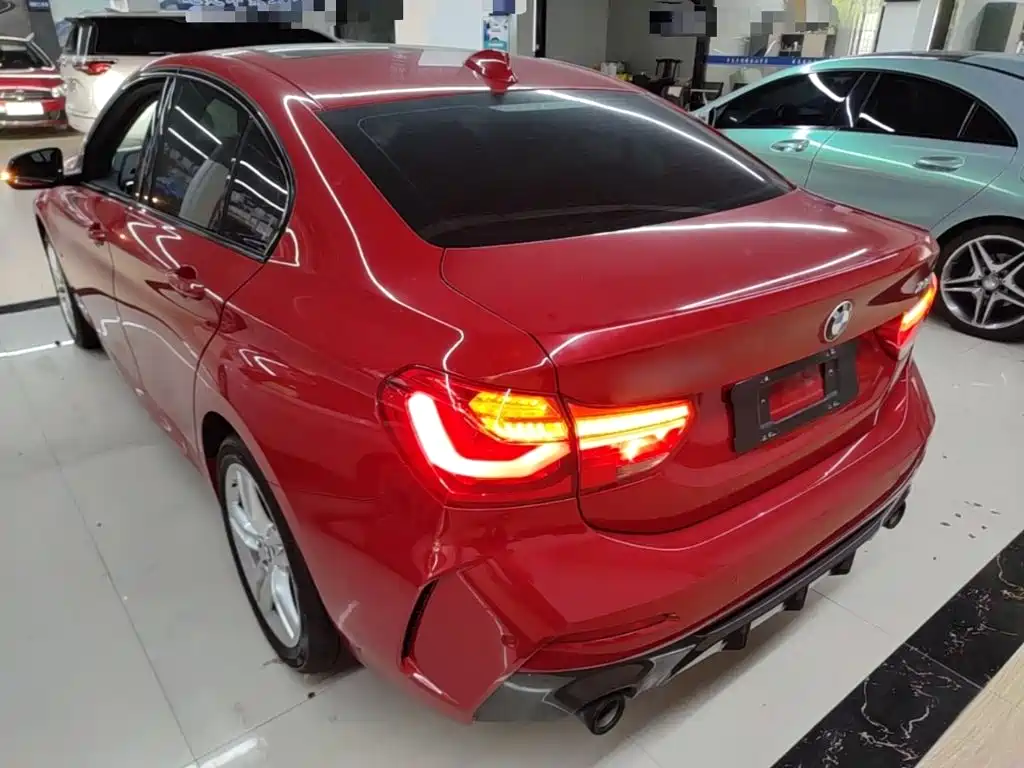 BMW 1 Series Facelift 120 i M Sport Night