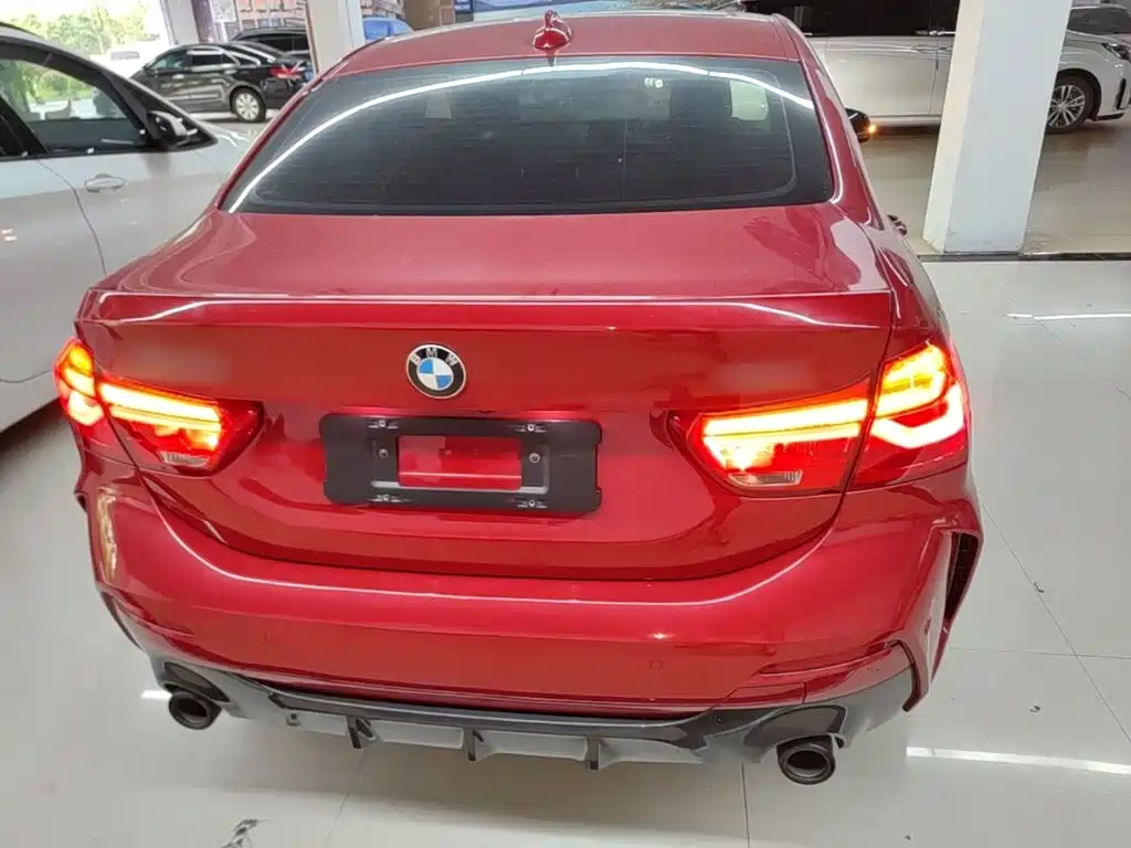 BMW 1 Series Facelift 120 i M Sport Night
