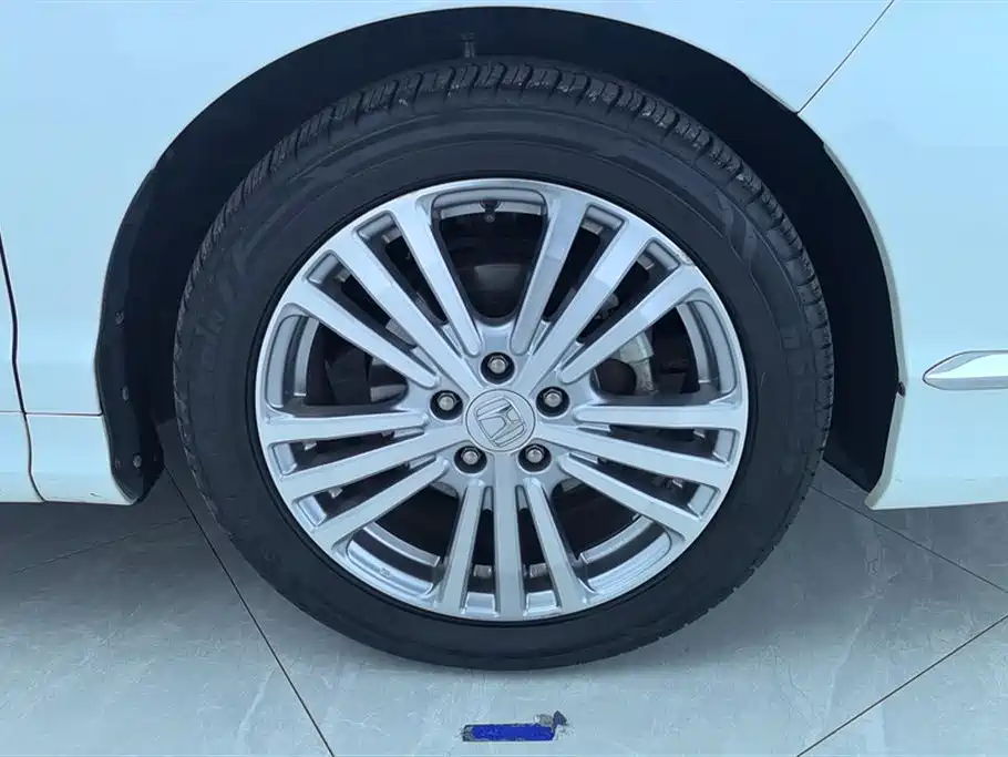 Elysion 2.4 L Classic