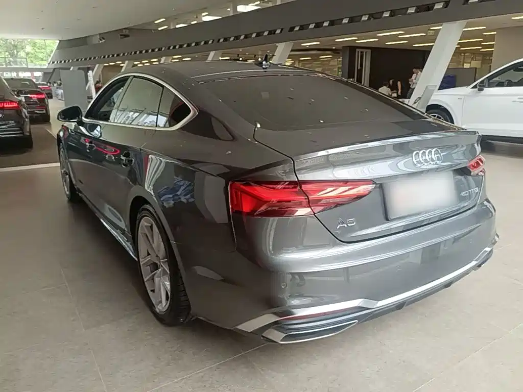 Audi A5 (Import) Sportback 40 TFSI Fashion Dynamic