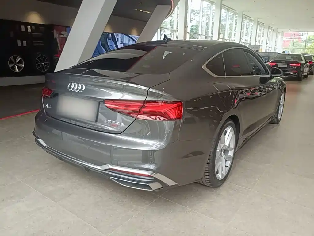 Audi A5 (Import) Sportback 40 TFSI Fashion Dynamic