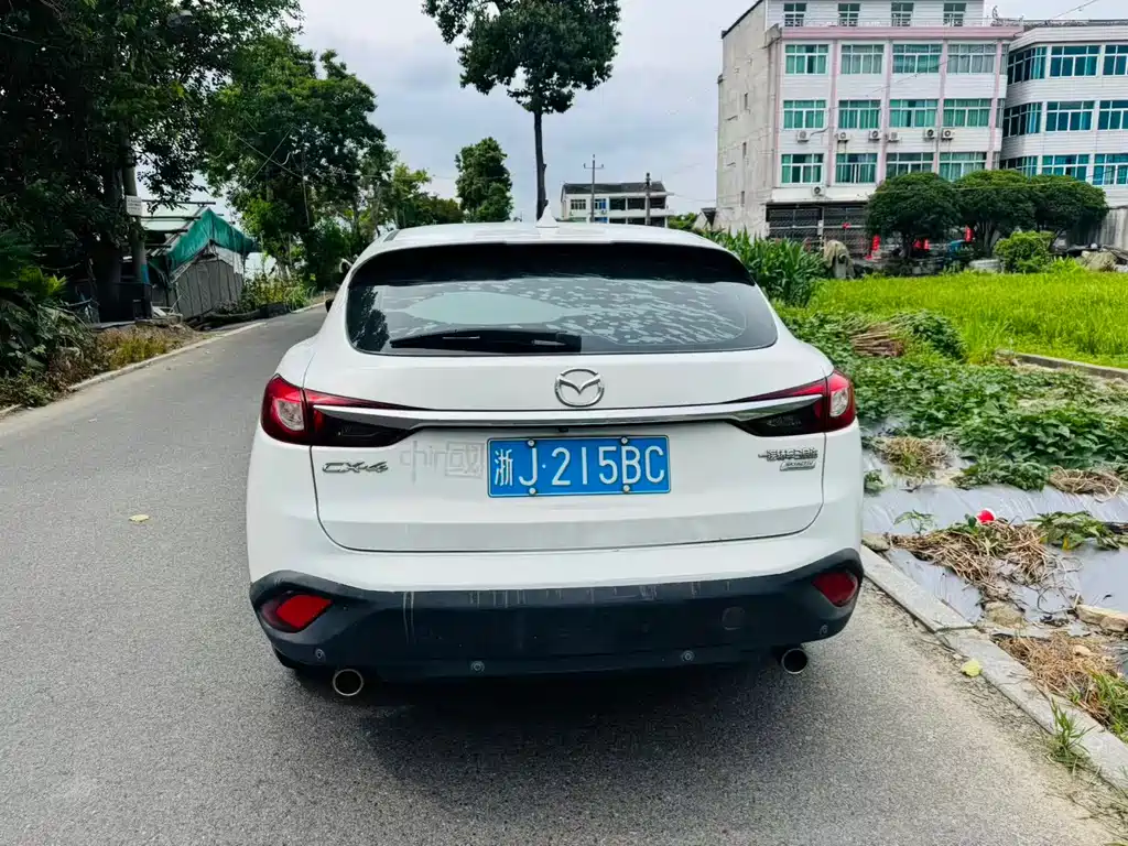 Mazda CX-4 2.0 L Auto 2 WD Blue Sky Taste