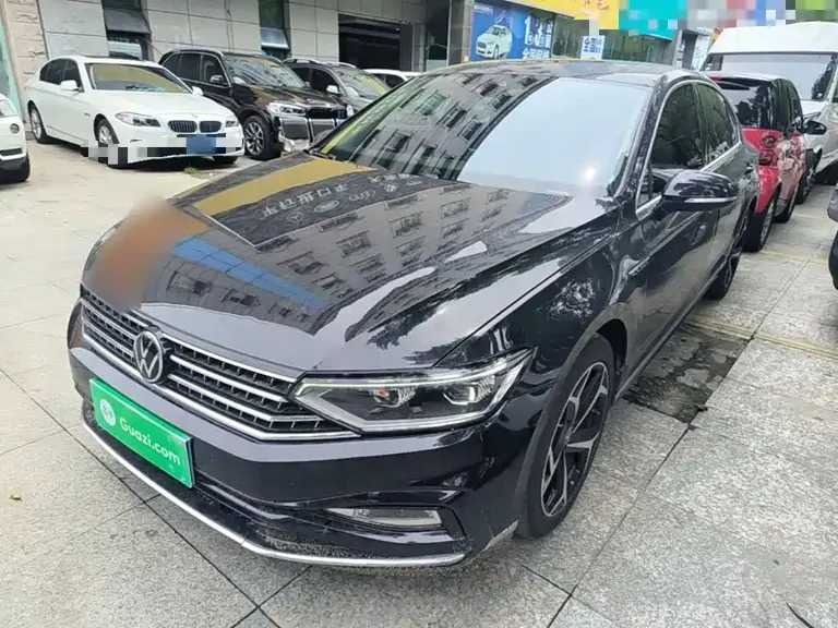 Volkswagen Magotan 200 10 K Commemorative 330 TSI DSG Leading