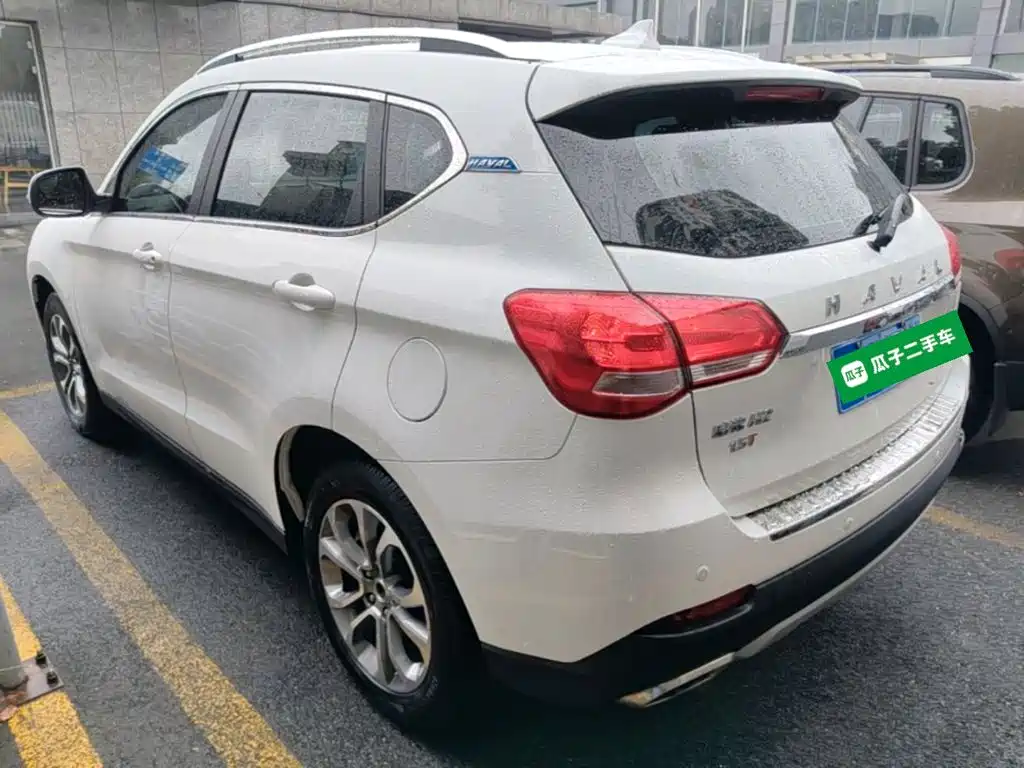 Haval H2 哈弗H2 2017款 蓝标 1.5 T 自动两驱尊贵型