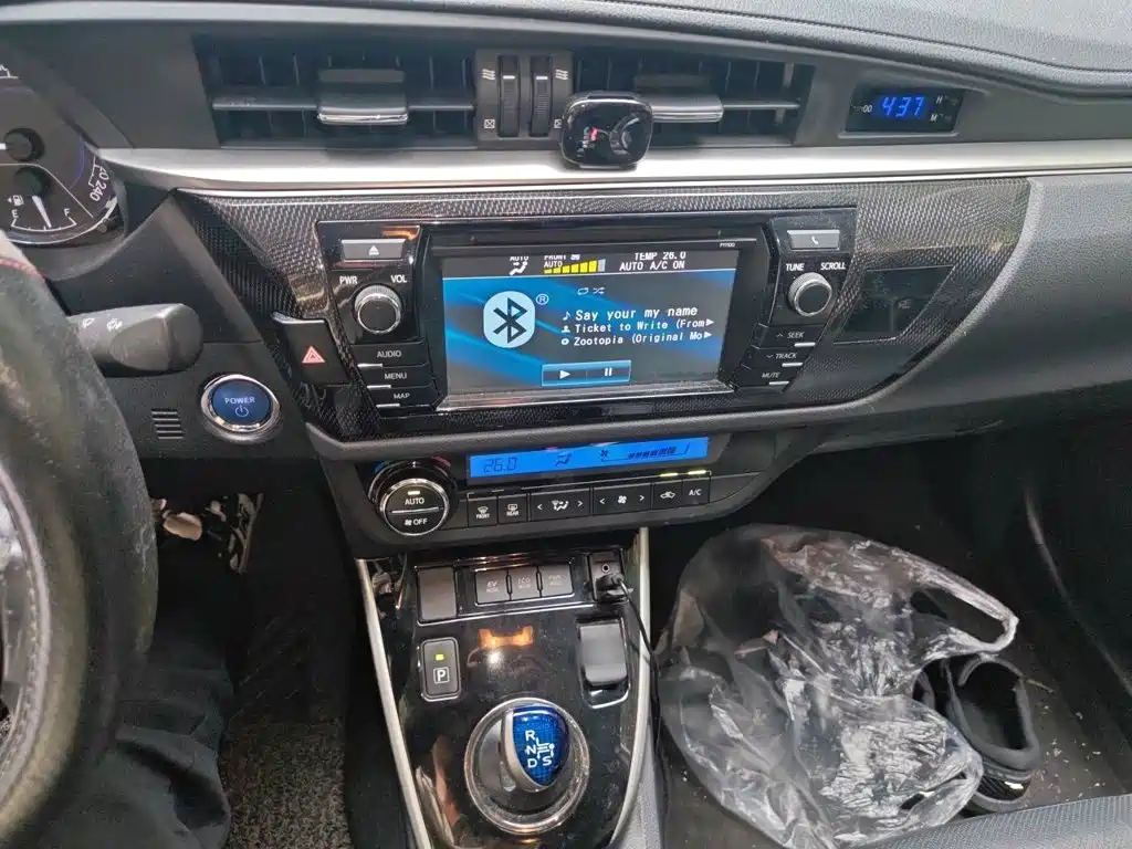 Levin Dual Engine 1.8 H V E-CVT Luxury