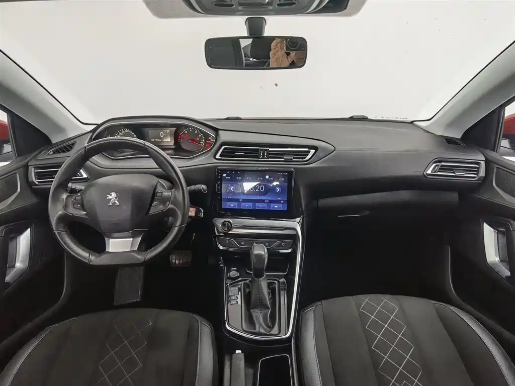 Peugeot 308 230 THP Auto Luxury