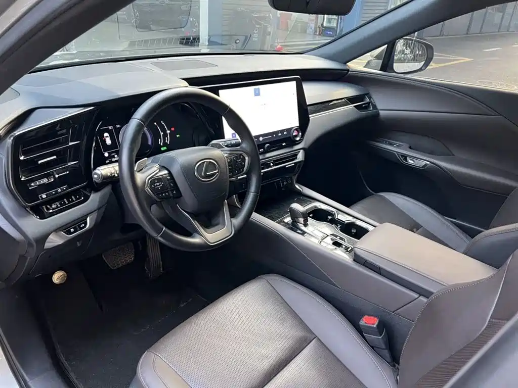 Lexus RX 350 h 4 WD Pure Enjoyment
